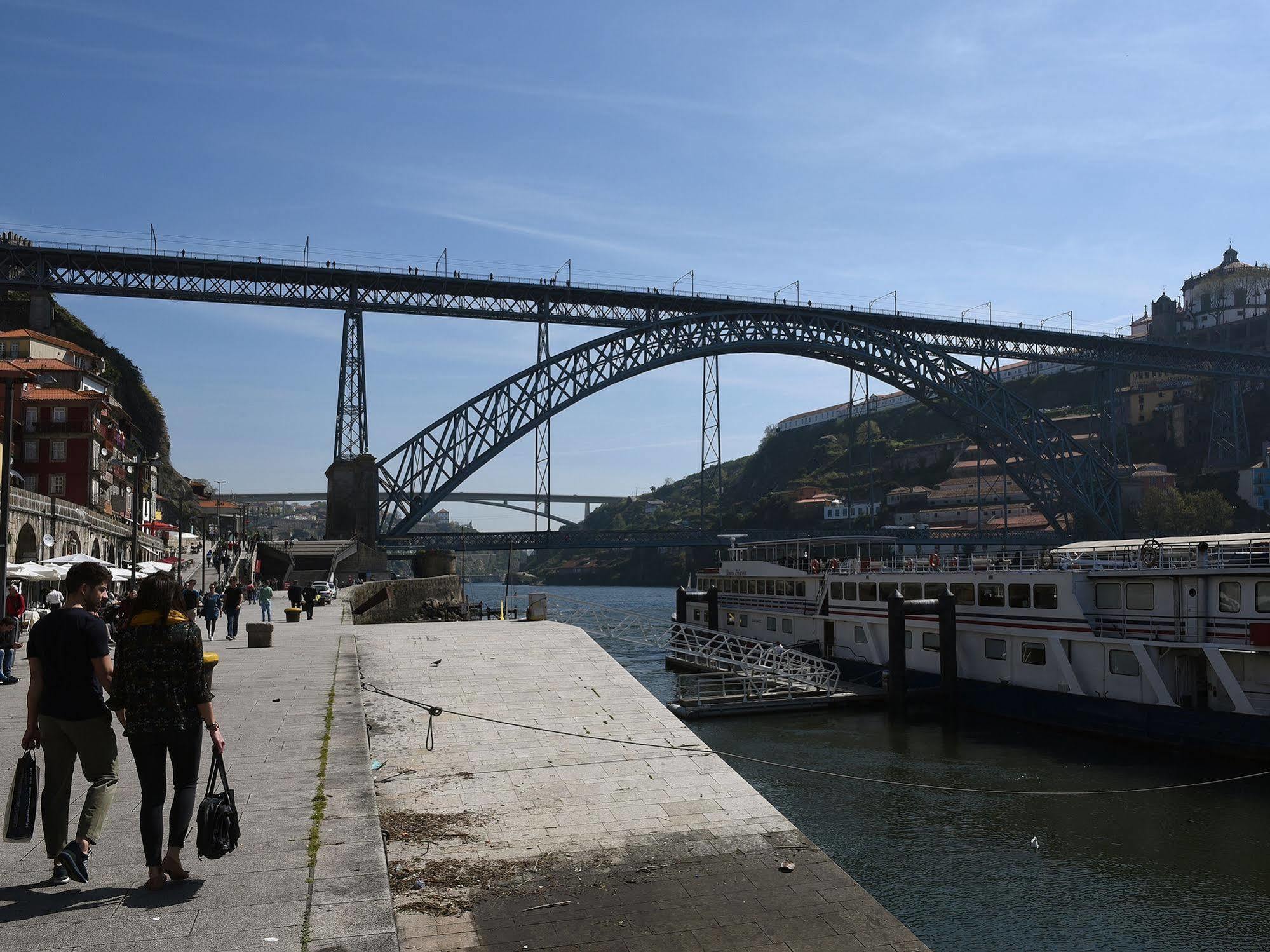 Invicta Ribeira Boat Hotel Porto Ngoại thất bức ảnh